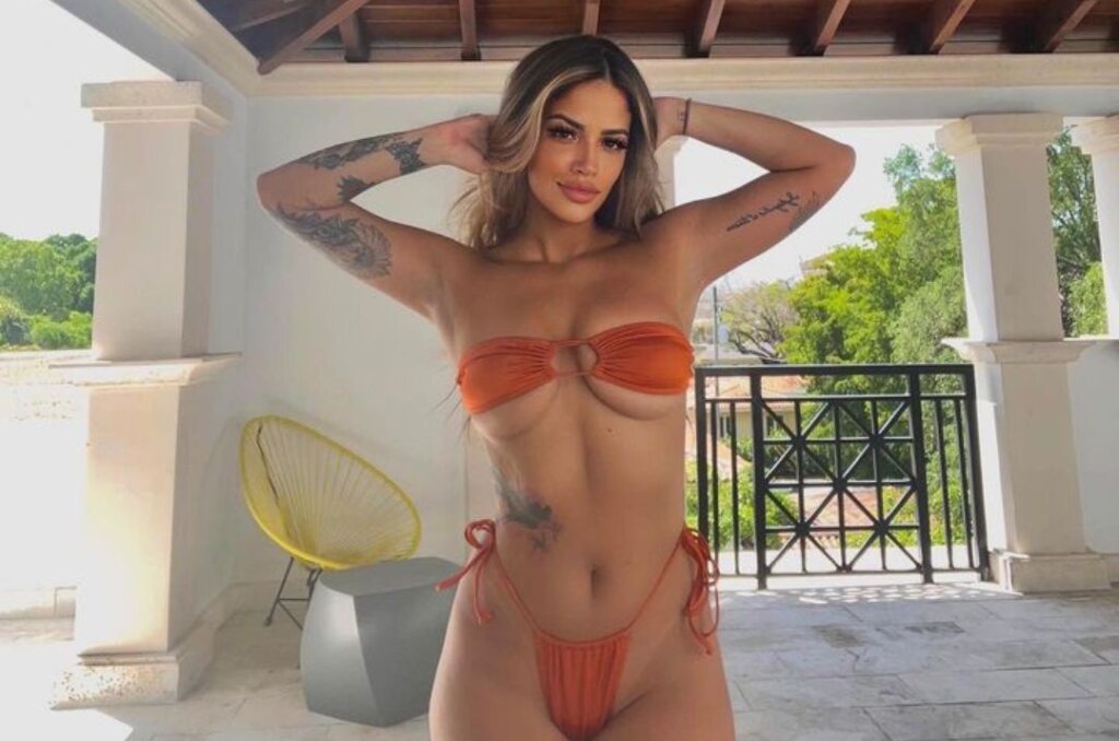 Brazilian single woman
