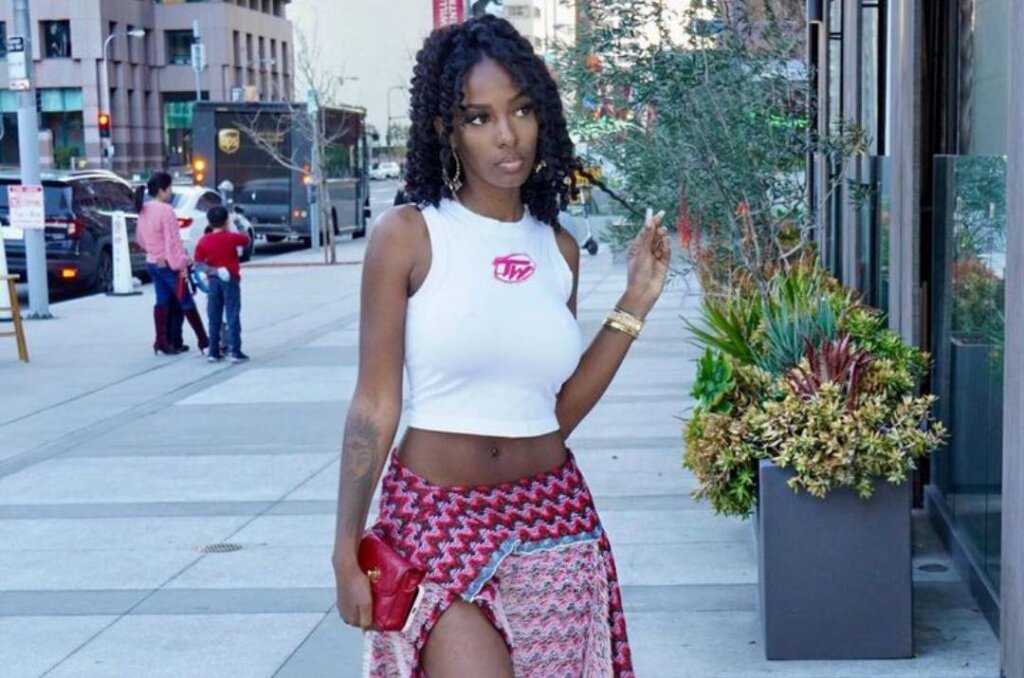 Cute Latin girl