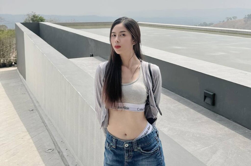 Cute Asian girl