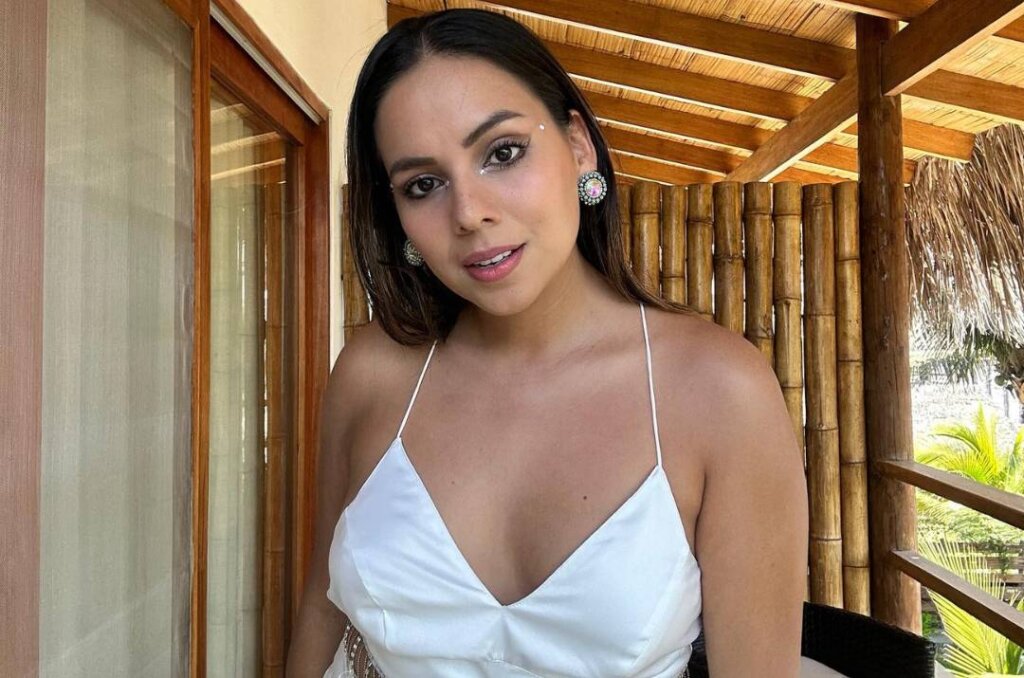 Hot Colombian woman