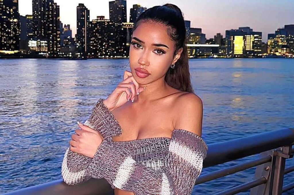 Cute Venezuelan woman
