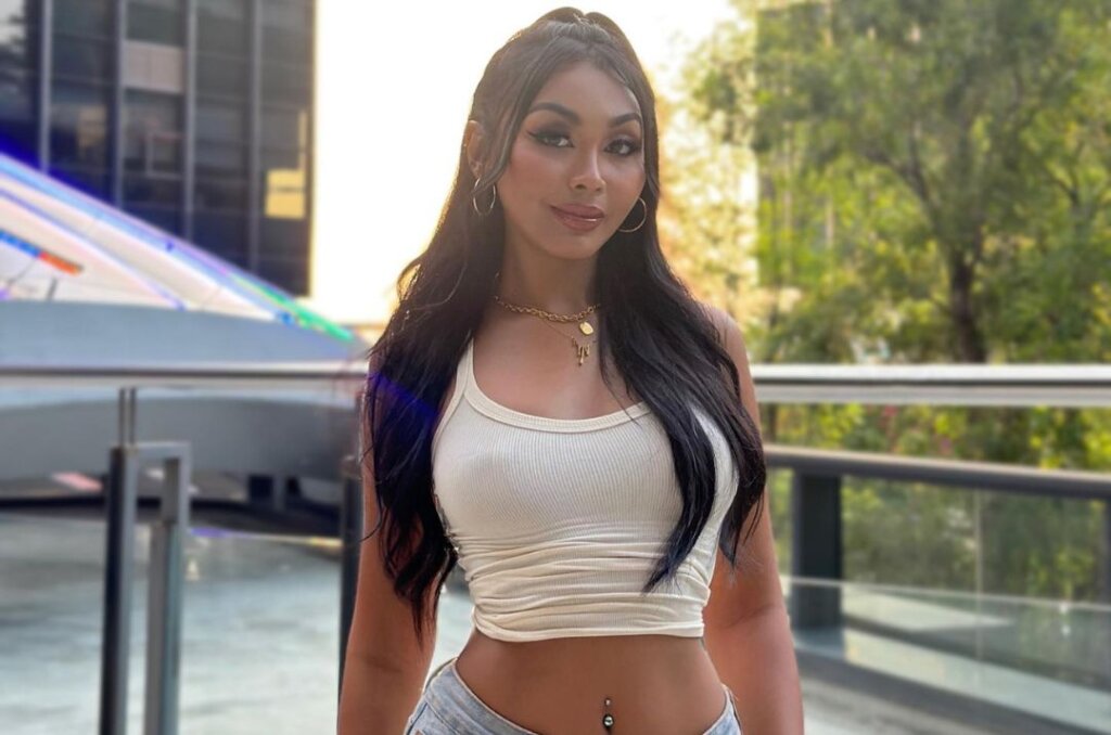 Hot Thai woman